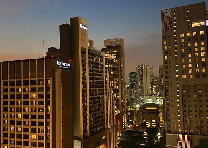2br Next Phrom Phonybts Sukhumvit 公寓 *
