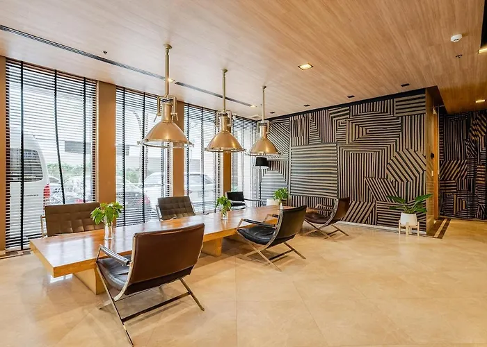 公寓 2br Next Phrom Phonybts Sukhumvit